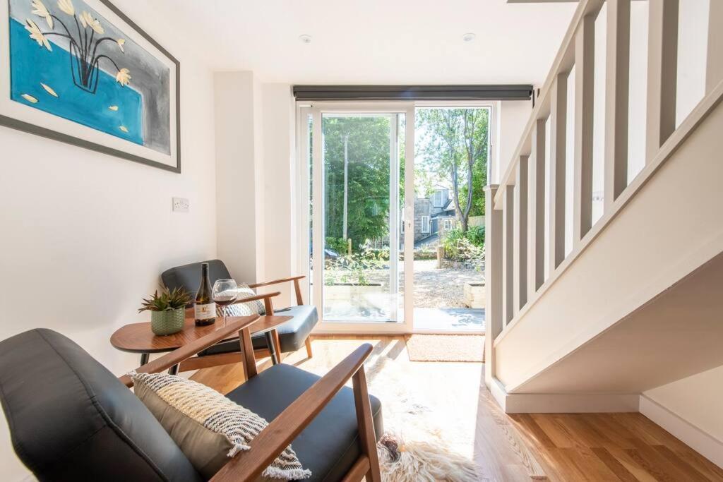 The Studio, Rosebud. 5 Minutes Walk To Beach. Uny Lelant Luaran gambar